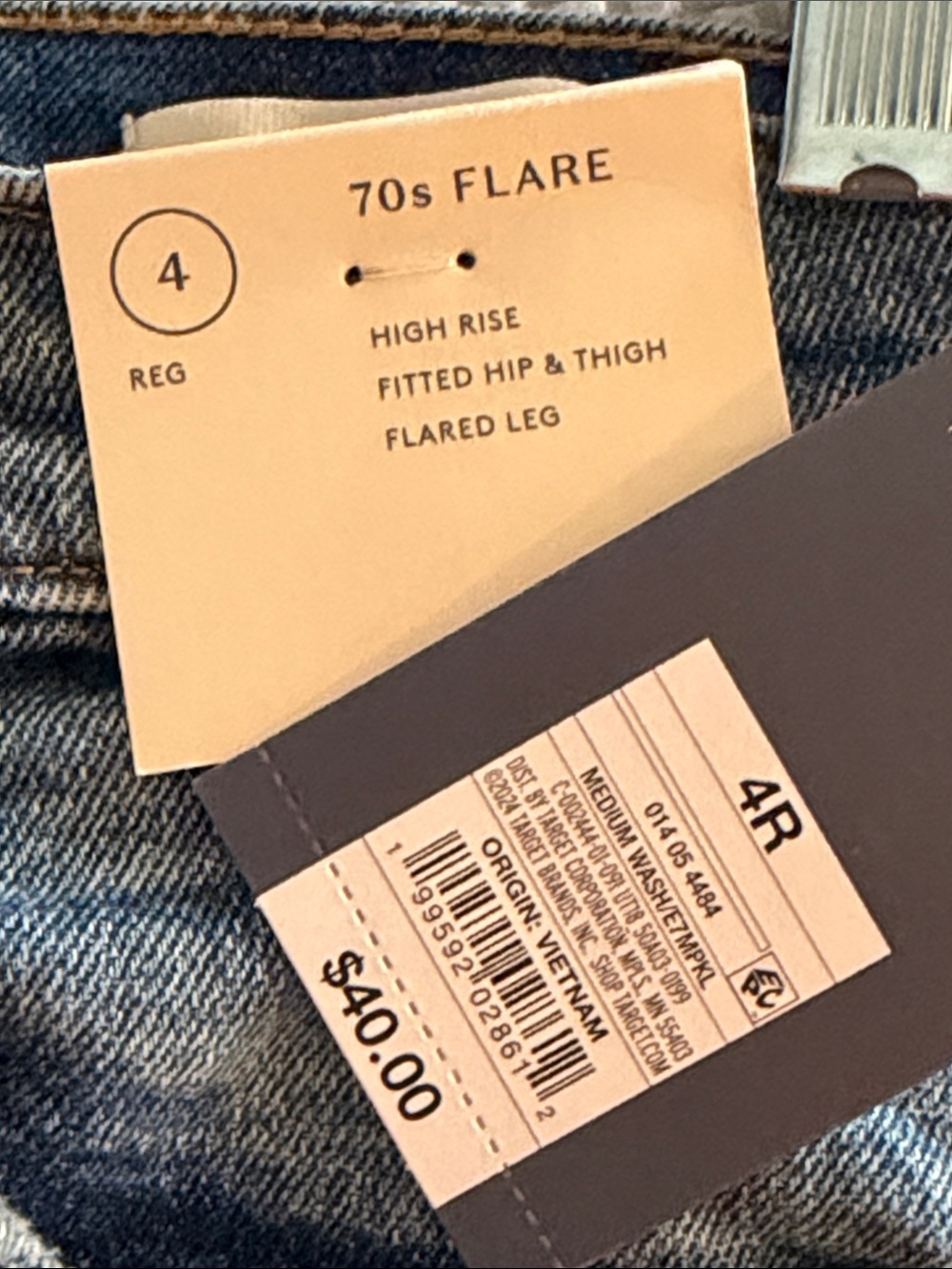 NWT Universal Thread / High Rise 70s Flare .. 0001 - Picture 11 of 13